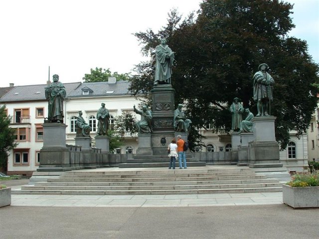 DSCF0023 (Medium)
